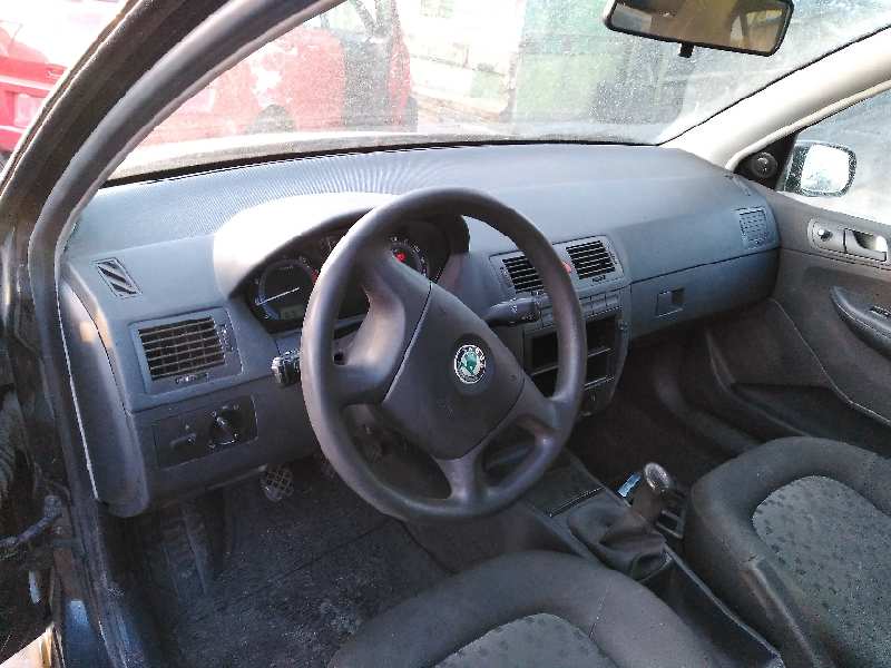 SKODA Fabia 6Y (1999-2007) Блок предохранителей 5Z0937548C 19288279