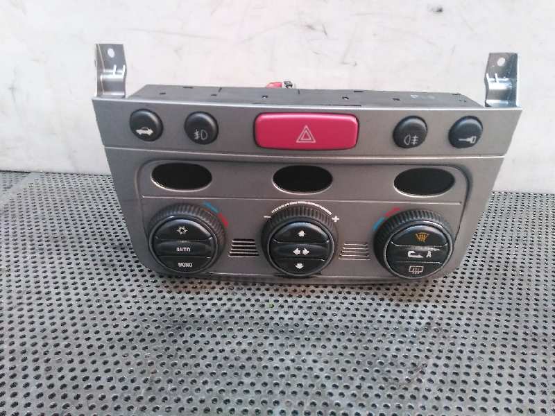 ALFA ROMEO 147 2 generation (2004-2010) Climate  Control Unit 01560513690 19246978