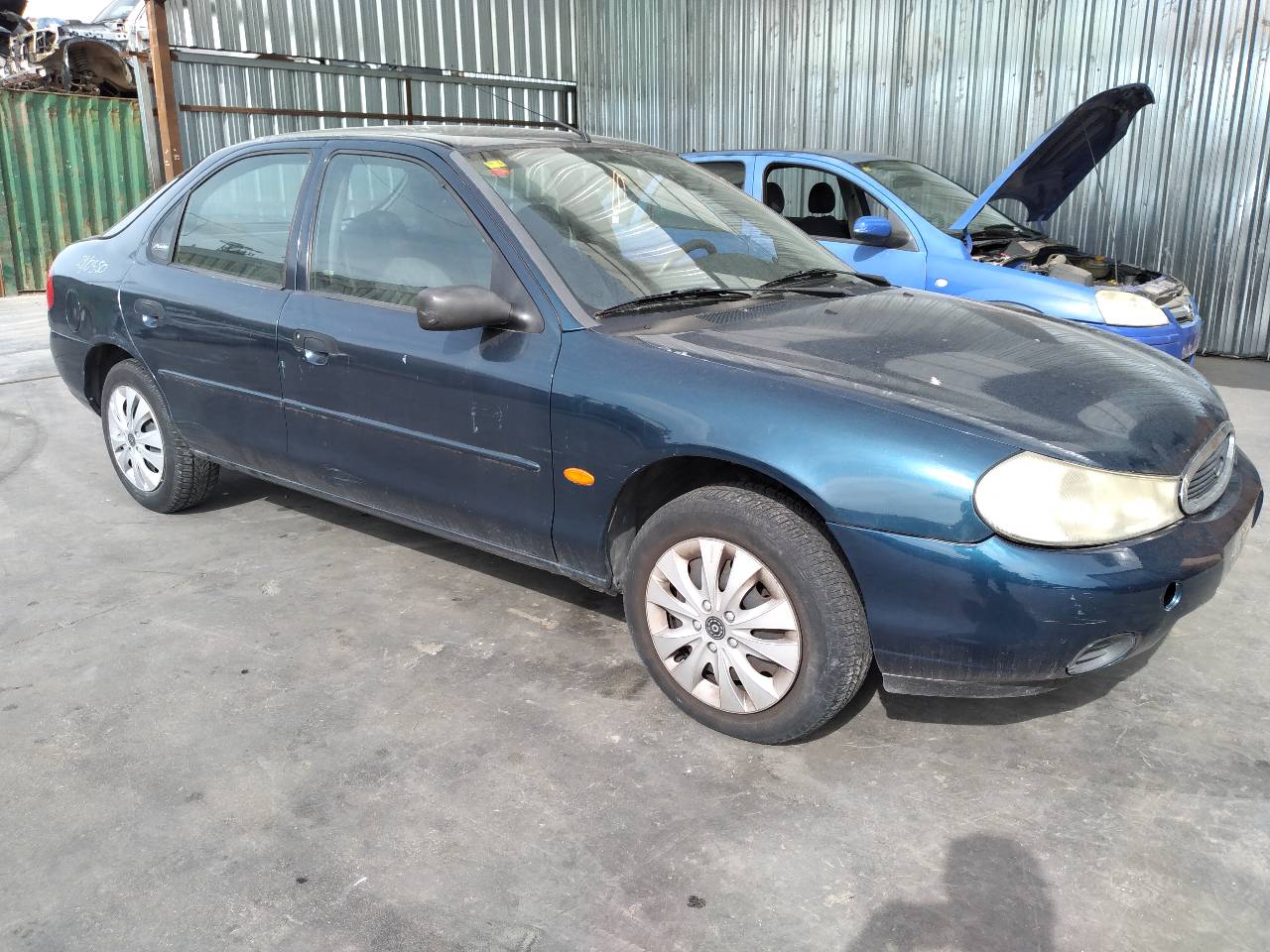 FORD Mondeo 2 generation (1996-2000) Кнопка стеклоподъемника передней левой двери 97BG14529AA 19343513