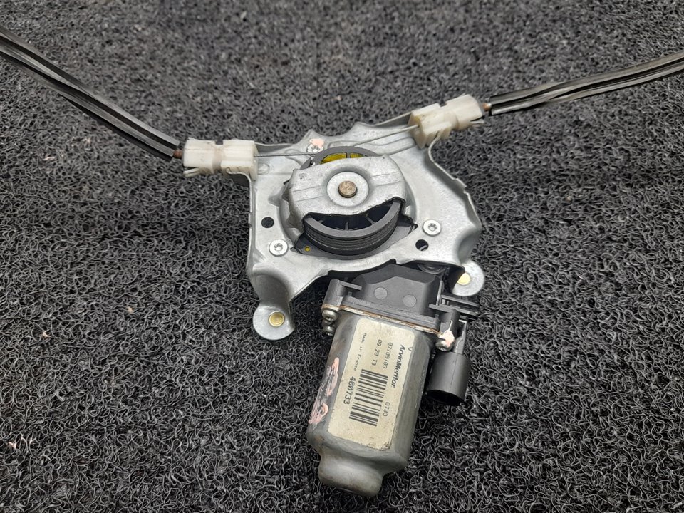 RENAULT Megane 1 generation (1995-2003) Front Left Door Window Regulator 400733 19376434