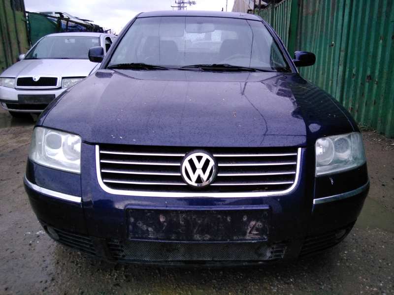 VOLKSWAGEN Passat B5 (1996-2005) Крышка клапана 19326613