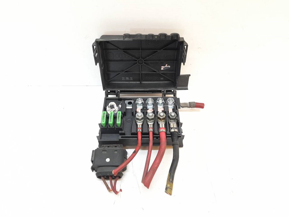 SEAT Toledo 2 generation (1999-2006) Fuse Box 1J0937550AA 24050460