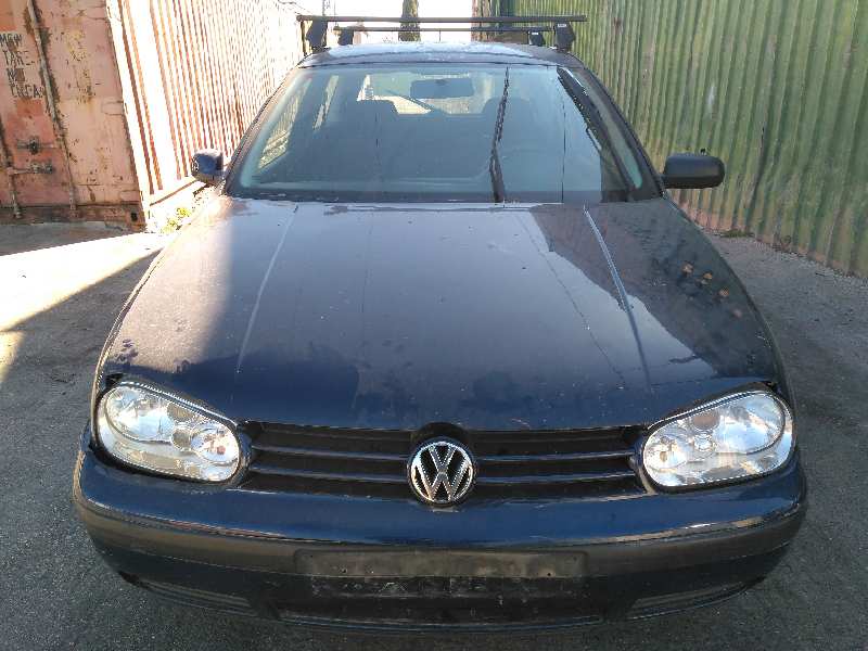 VOLKSWAGEN Bora 1 generation (1998-2005) Стартер 0001121006 19275884