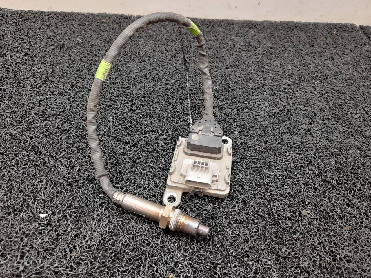 DACIA Logan 2 generation (2013-2020) Lambda Oxygen Sensor 227901461R 19339812