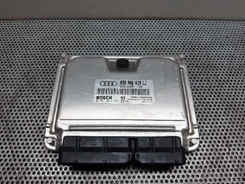 Motorsteuergerät AVF 0281011222 de Audi A4 b6 (8e2) 2000-2004 con 411385 km