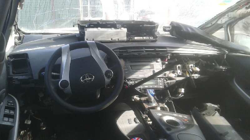 TOYOTA Prius 3 generation (XW30) (2009-2015) кнопка опасности 75D808 19168600