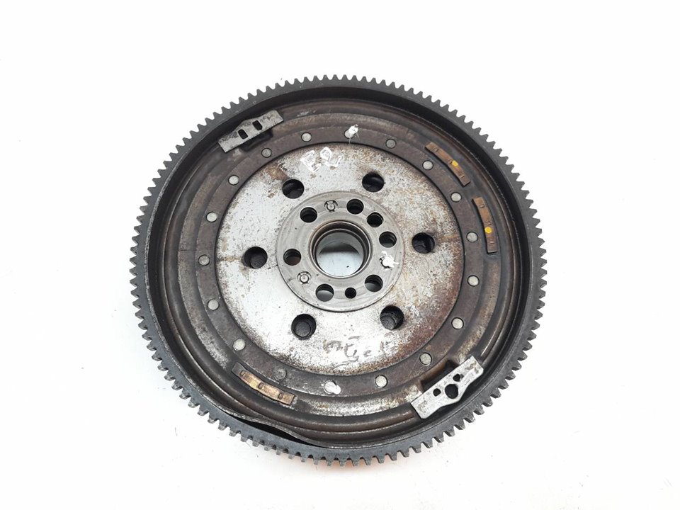 BMW 3 Series E90/E91/E92/E93 (2004-2013) Vauhtipyörä 21217568006HU 25200167