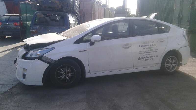 TOYOTA Prius 3 generation (XW30) (2009-2015) кнопка опасности 75D808 19168600