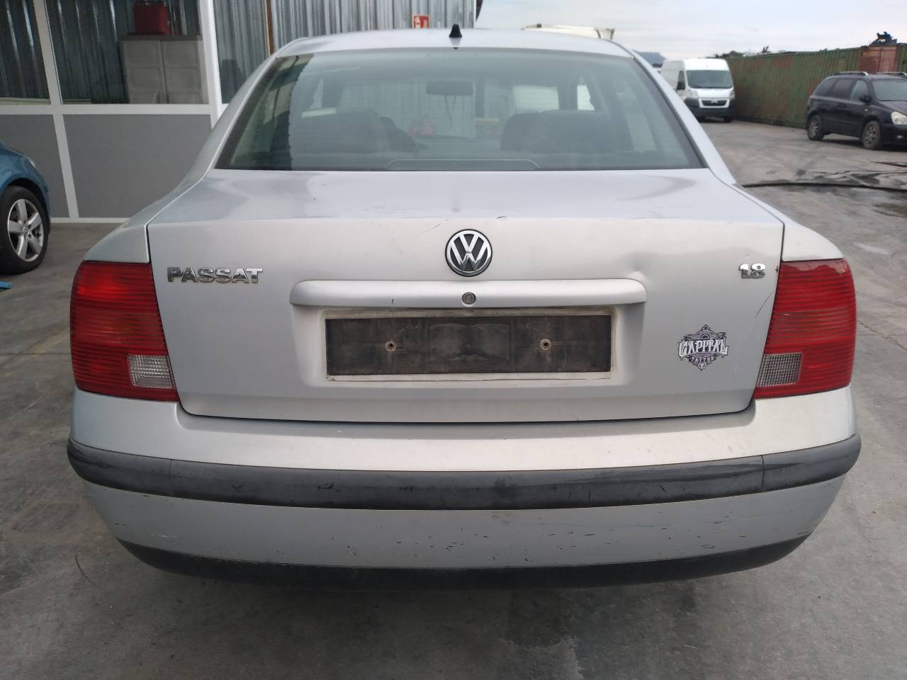 VOLKSWAGEN Passat B5 (1996-2005) Замок задніх правих дверей 19368962