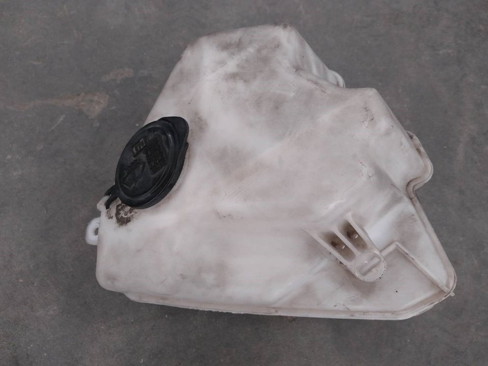 TOYOTA Prius 2 generation (XW20) (2003-2011) Бачок омывателя 060851145 27323265