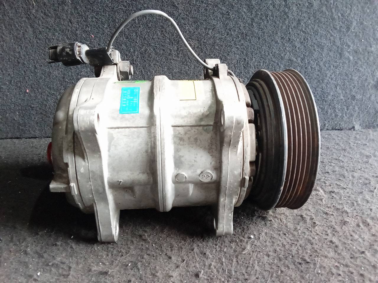 VOLVO S40 1 generation (1996-2004) Air Condition Pump 30613408 27188839