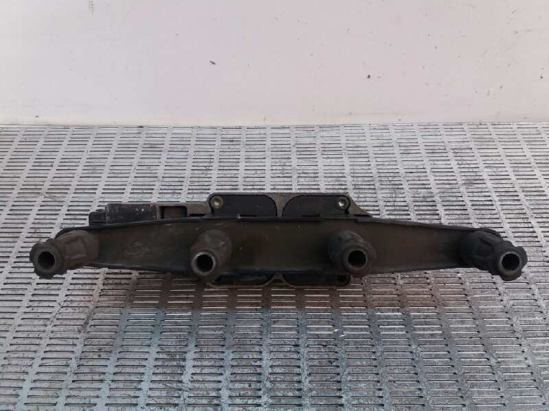 Bobina de encendido 781135M 047905104 de Skoda Felicia ii (6u1) 1998-2001 54 CV - pieza usada