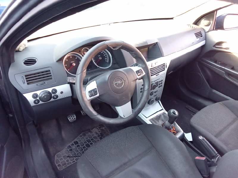 OPEL Astra J (2009-2020) Паливний насос високого тиску 0445010097 19328125