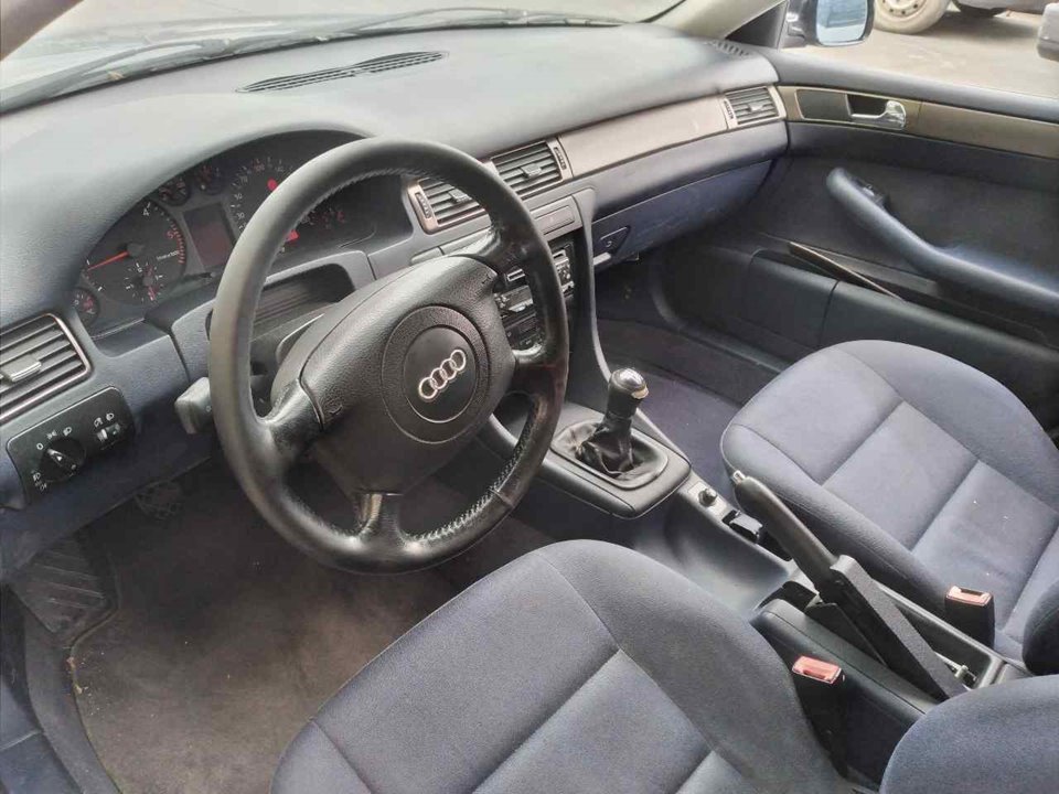 AUDI GTV 916 (1995-2006) Передній лівий карданний вал 4B0407271C 24051036