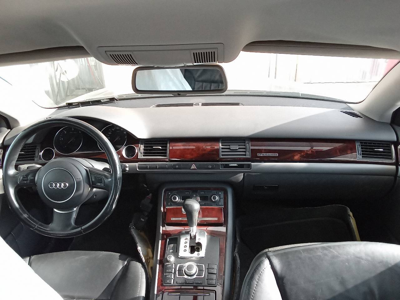 AUDI A8 D3/4E (2002-2010) Bakre vänstra dörrens yttre handtag 27230730