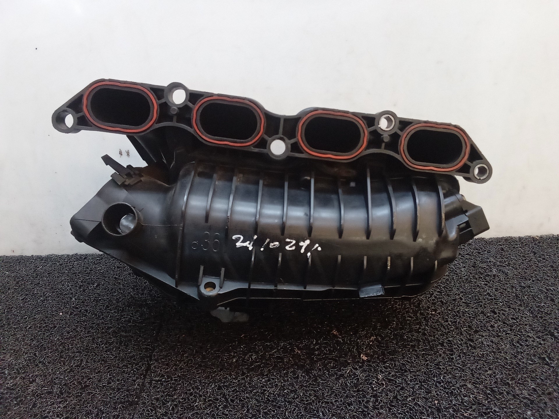 PEUGEOT 207 1 generation (2006-2009) Intake Manifold V752817280 19369706