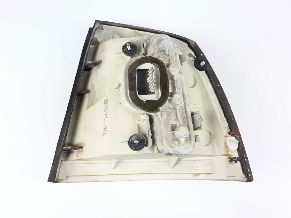 Piloto trasero izquierdo Z 16 SE 90521542 de Opel Astra g hatchback (t98) 1998-2009 84 CV - pieza usada