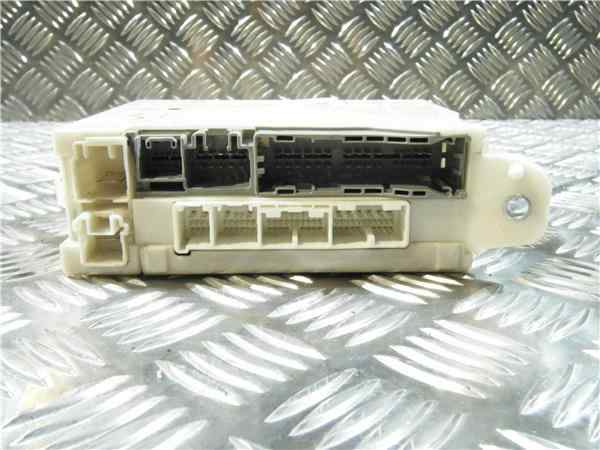 LEXUS GS 3 generation (2005-2012) Fuse Box 8273030631 24557585