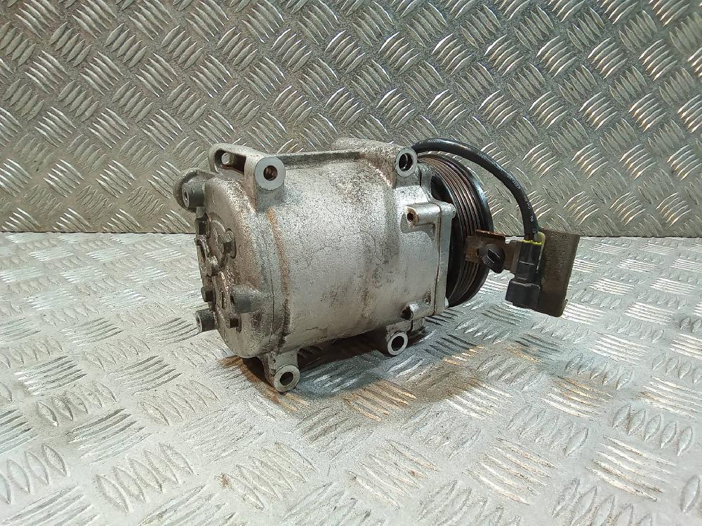 HYUNDAI ix35 1 generation (2009-2015) Air Condition Pump 24511932