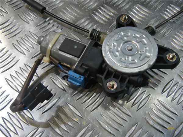 CHEVROLET Matiz 2 generation (2005-2010) Front Left Door Window Regulator Motor 96485141 26034251