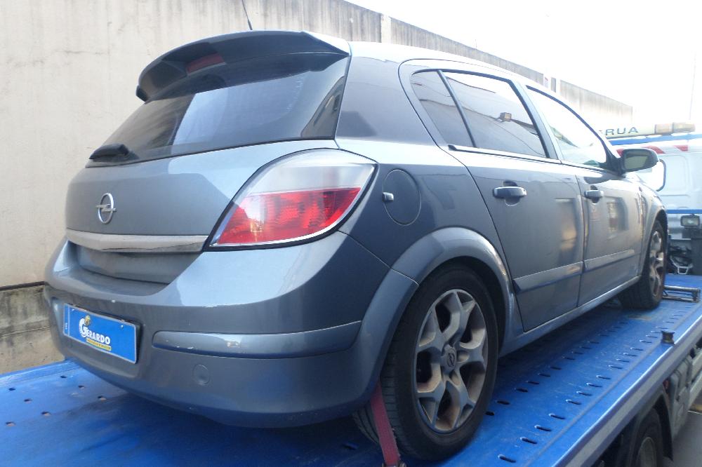 VAUXHALL Astra H (2004-2014) Hасос кондиционера 24466996,383601234 25903719