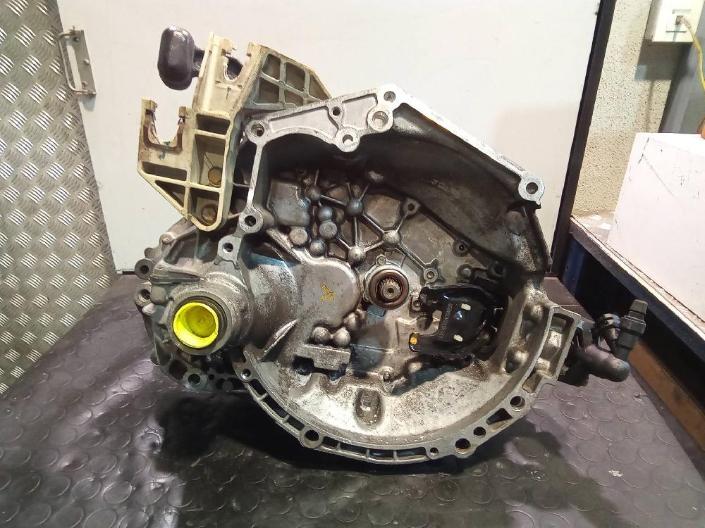RENAULT Trafic Gearbox 0604696, 20CP42 24552494