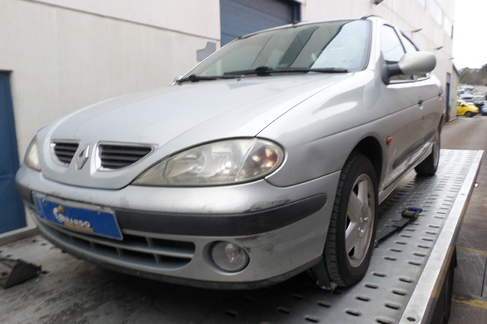 RENAULT 21 1 generation (1986-1995) Lève-vitre de porte avant gauche 0130821720 24517211