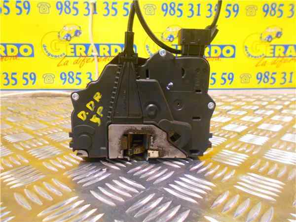 OPEL Corsa D (2006-2020) Front Right Door Lock 13258274 24487383