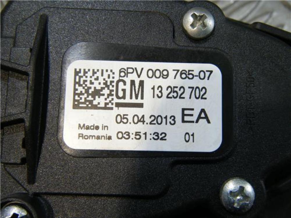 OPEL Astra J (2009-2020) Педаль газа 13252702 25898876