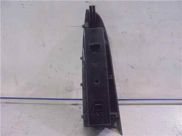 KIA Carnival UP/GQ (1999-2006) Other Interior Parts 24556897