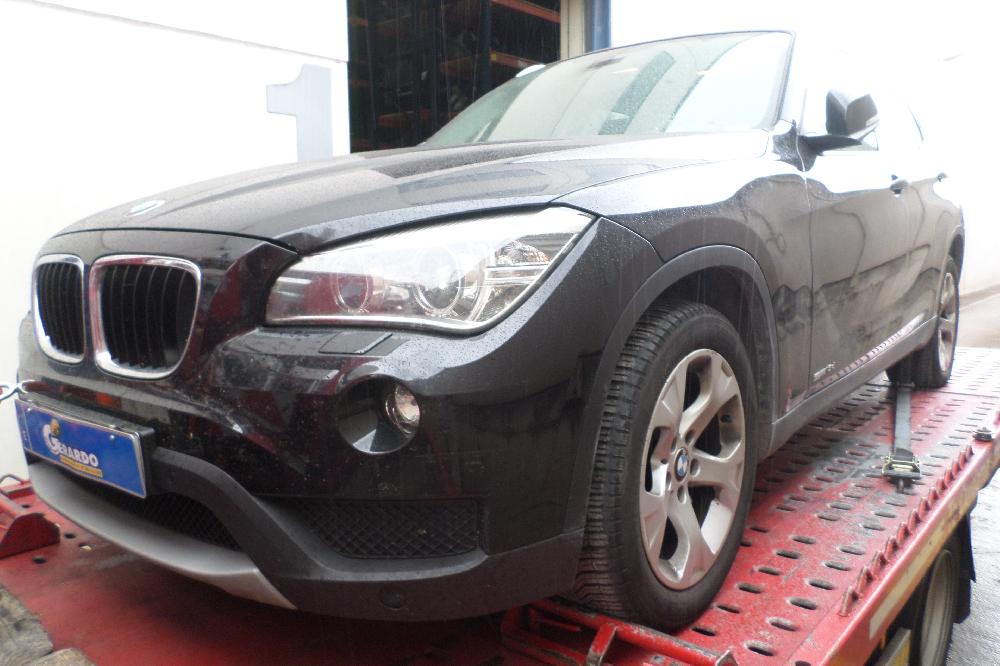 BMW X1 E84 (2009-2015) Jobb hátsó ajtó zárja 7229468 24837789