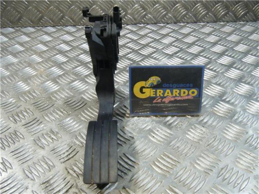 DACIA Sandero 1 generation (2008-2012) Throttle Pedal 180026342R 25920229