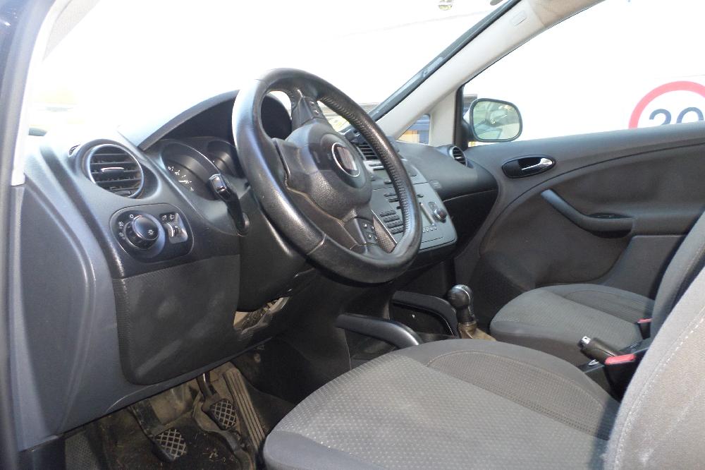 SEAT Altea 1 generation (2004-2013) Priekinių kairių durų veidrodis 24512515
