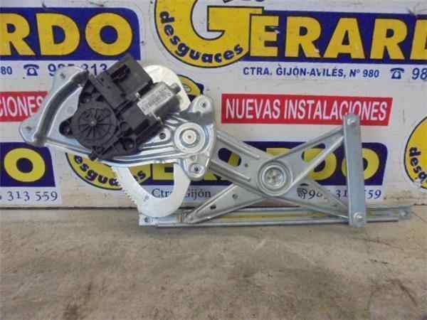 RENAULT Scenic 3 generation (2009-2015) Galinių kairių durų stiklo pakelėjas 915946200 24480537