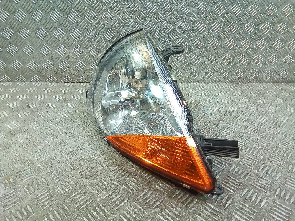 AUDI A6 C4/4A (1994-1997) Front Right Headlight 25281080