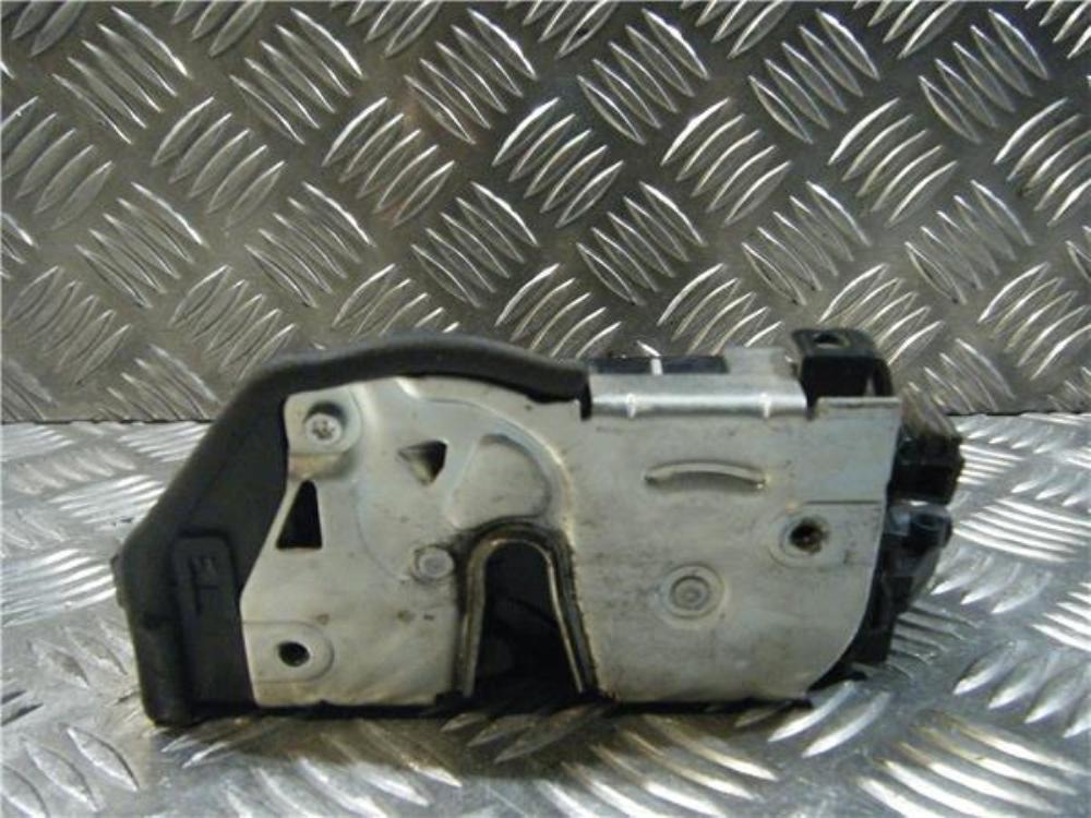 BMW 1 Series E81/E82/E87/E88 (2004-2013) Front Right Door Lock 7059974 25982491