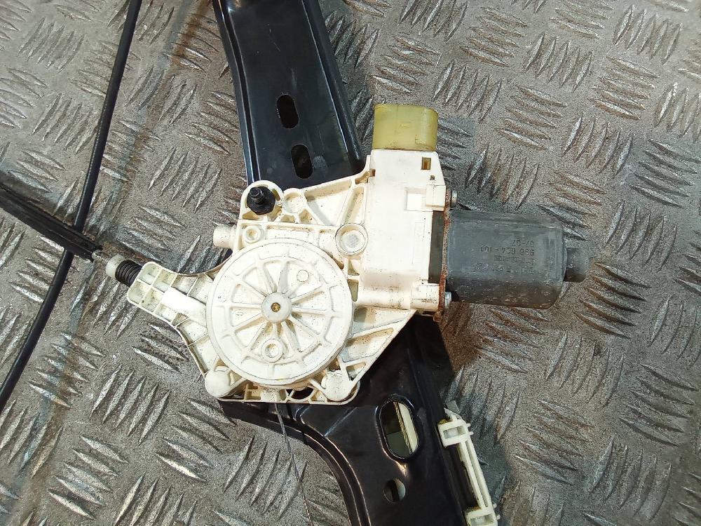 BMW 3 Series E36 (1990-2000) Forreste venstre dør vinduesregulator 7060265S,7140587E 25904262