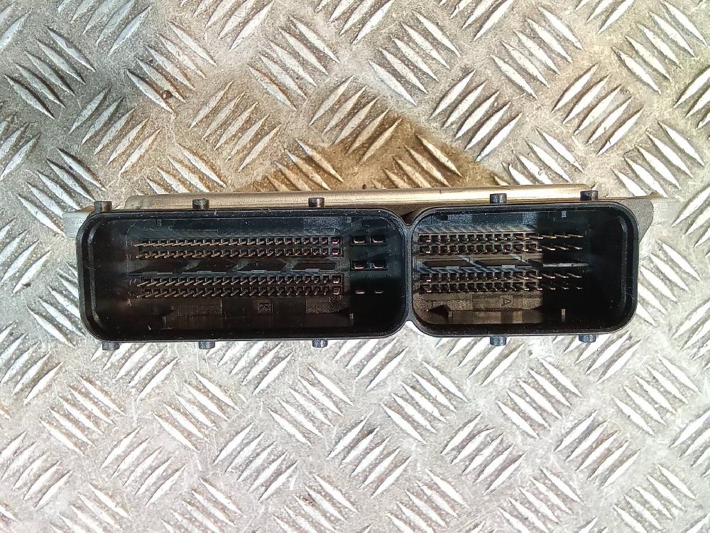 VOLKSWAGEN Passat B3 (1988-1993) Moottorin ohjausyksikkö ECU 0281012742, 03G906021DP 24553266