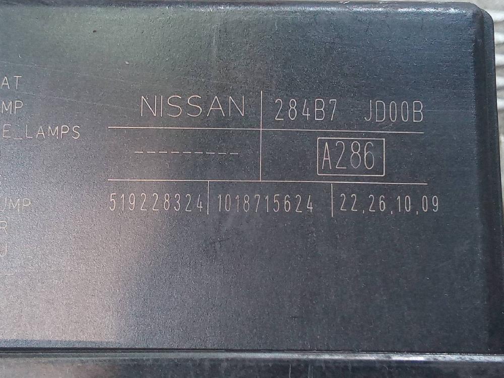 NISSAN Qashqai 1 generation (2007-2014) Блок предохранителей 284B7JD00B,519228324 25920562