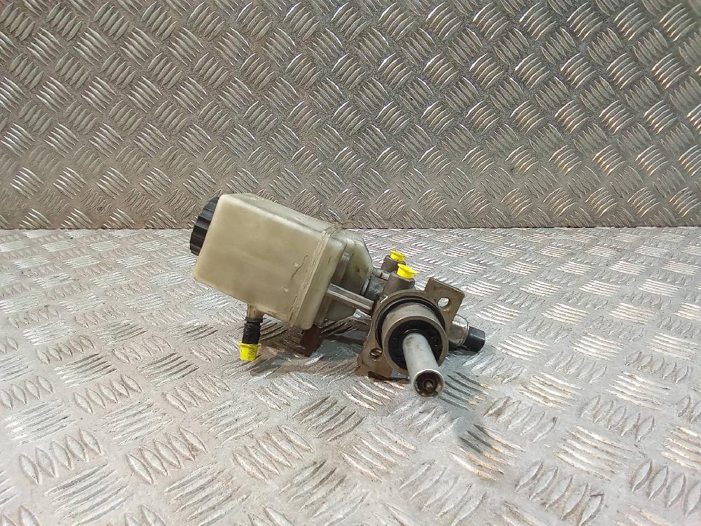 CITROËN C5 1 generation (2001-2008) Brake Cylinder Y21223, 0204221957 25901998