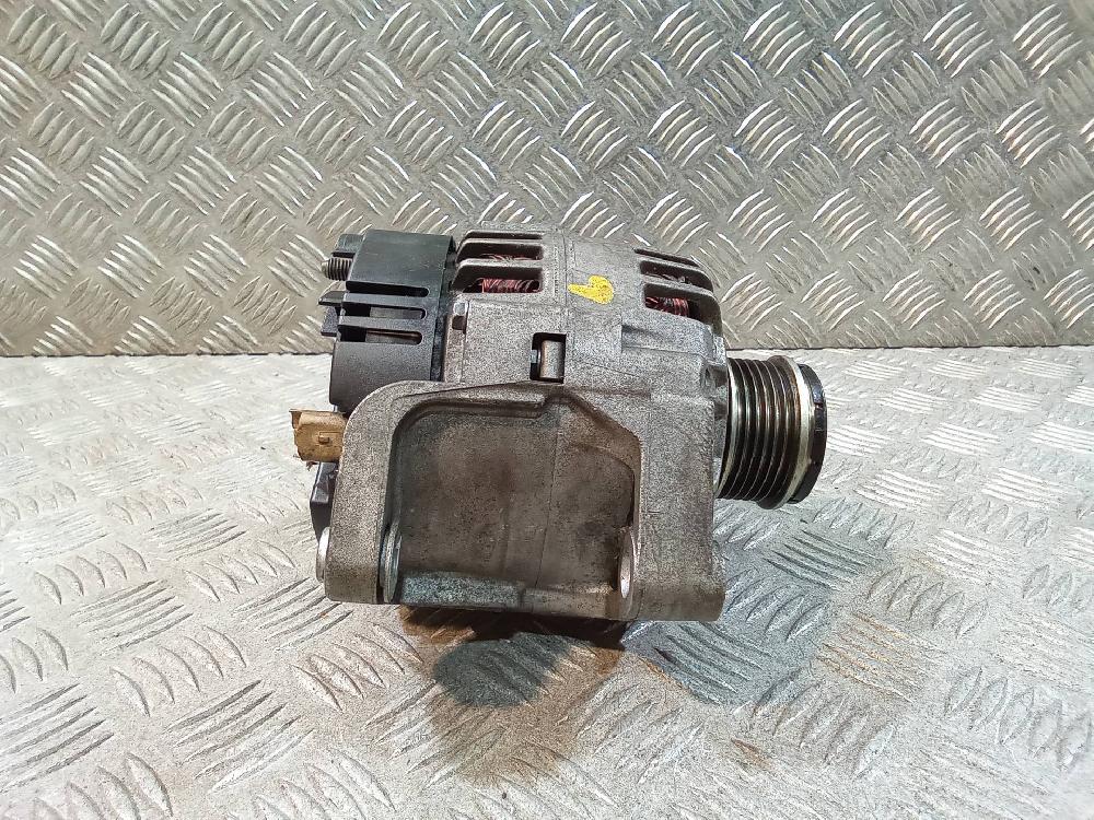 BMW 5 Series F10/F11 (2009-2017) Alternator 8200054588,2542466C 25920961