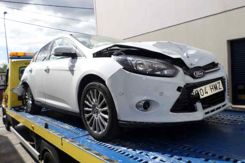 FORD Focus 3 generation (2011-2020) Левая противотуманка переднего бампера 2N1115201AB 25919959