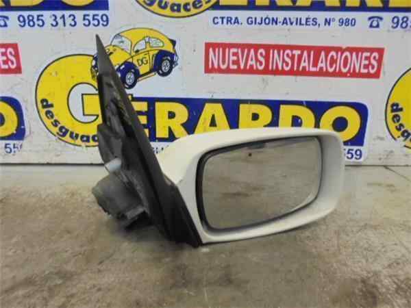 TOYOTA Land Cruiser 70 Series (1984-2024) Right Side Wing Mirror 24474771