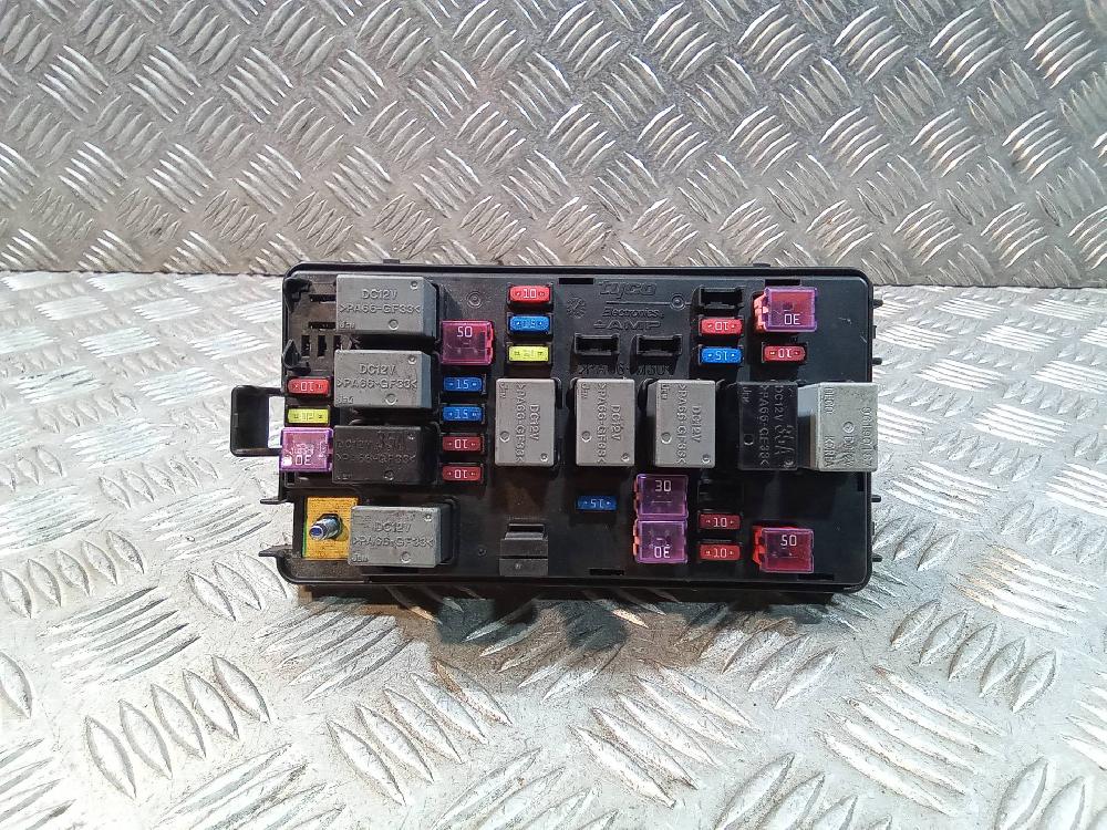 FORD USA F-150 D (2006-2020) Fuse Box 96651094 25901668