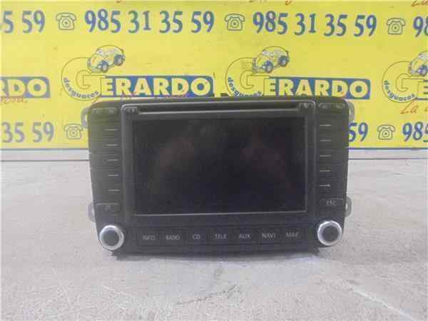 SEAT LEON (1M1) Music Player With GPS 24556999