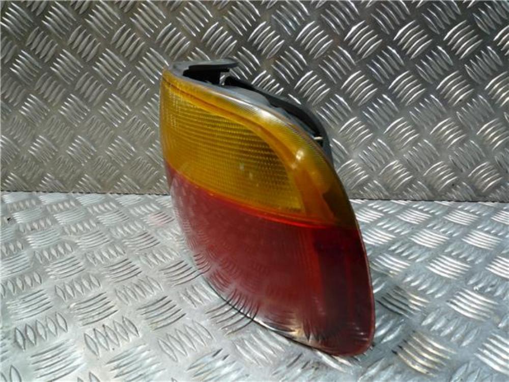 MERCEDES-BENZ E-Class W210 (1995-2002) Rear Left Taillight 24487999