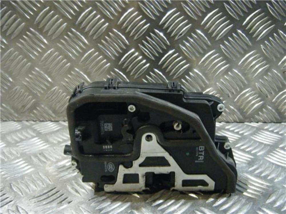 BMW 1 Series E81/E82/E87/E88 (2004-2013) Front Right Door Lock 7059974 25982491