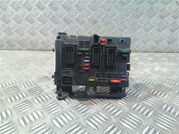 Caja de relés / fusibles NFU (TU5JP4) 9646405180 de Peugeot 307 (3a/c) 2004-2009