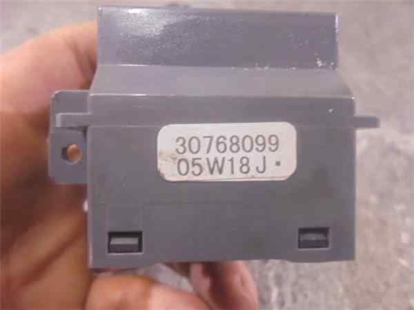 VOLVO S60 1 generation (2000-2009) Indicator Wiper Stalk Switch 24556773