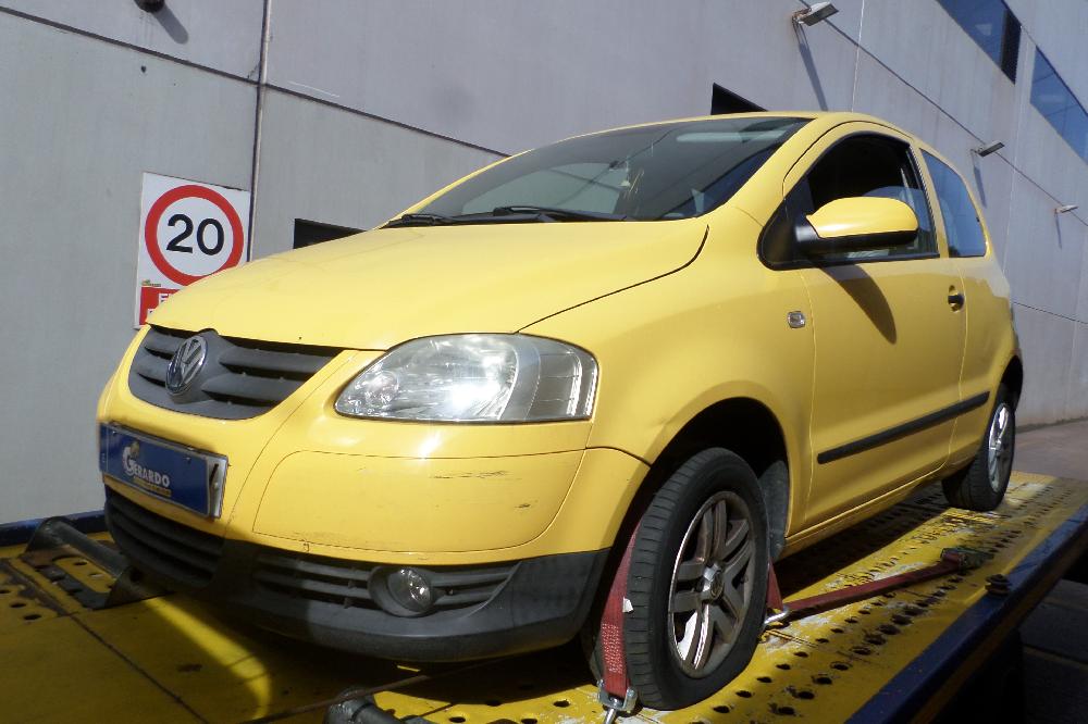 VOLKSWAGEN Fox 3 generation (2009-2020) Охлаждающий радиатор 6Q0121253R 25904128